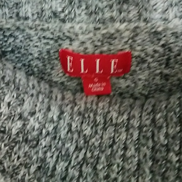 Elle Gray Cowl Neck Sweater Size Small Soft Warm Turtleneck Long Sleeve - Picture 3 of 4